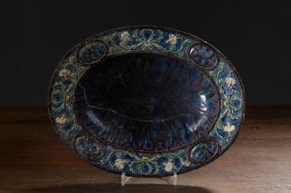 Suite de PALISSY, Pré d'Auge, 17th century
Oval...
