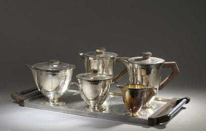 TRAVAIL FRANCAIS
Tea and coffee service in...