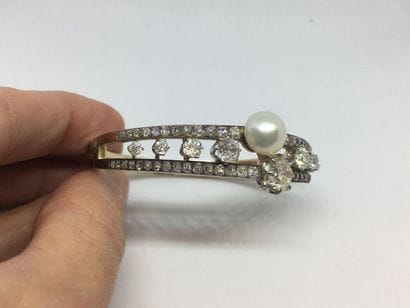 Frédéric BOUCHERON - Opening rigid bracelet...