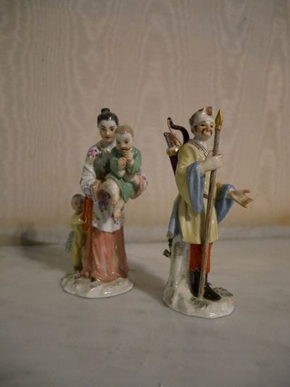 Rez-de-chaussée 

Meissen - Deux statuettes...