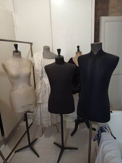 1er étage 

Cinq mannequins



NB: Récupération...