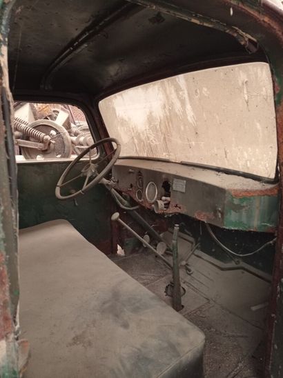 Ford Poissy flatbed truck, 4 x 2, 3.9 litre...