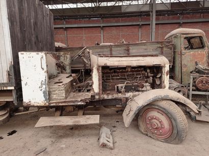 Mercedes truck, type LG 3000, 6 x 4, 6-cylinder...