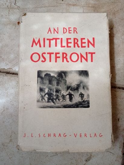 Lot de livres, revues, manuels et divers...