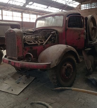 Mercedes flatbed truck, model L 4500 A, 4...
