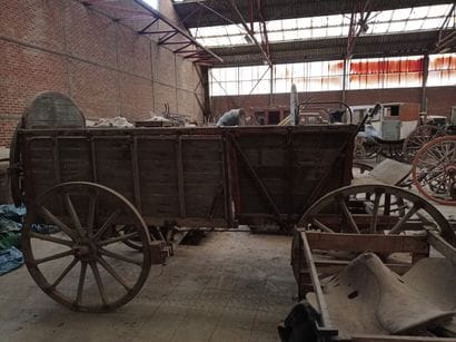 Chariot hippomobile, modèle HF1, à quatre...