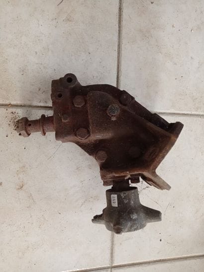 Sd.Kfz 251 steering gear.