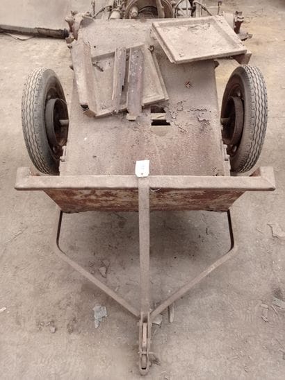 
Remaining French trailer, model 1937. In...