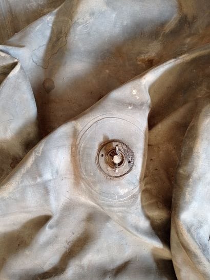 Réservoir souple, en caoutchouc, marqué A...