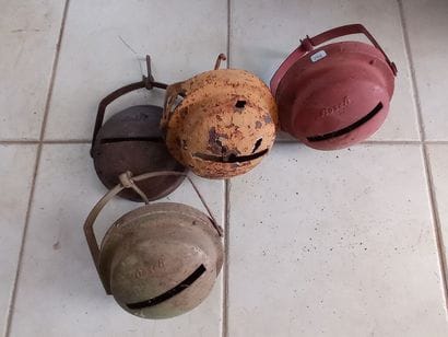 Set of 4 tank headlight camouflages.