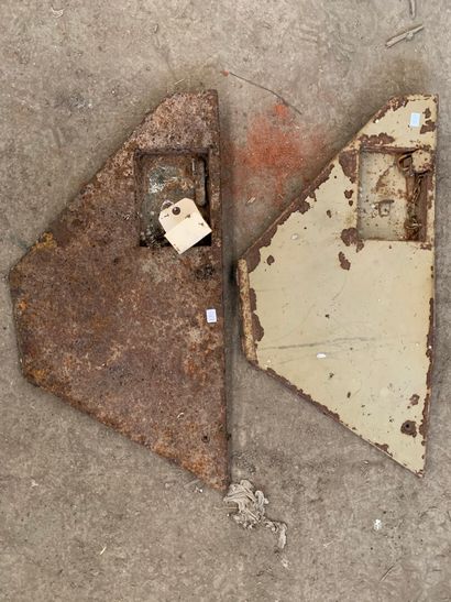 Pair of covers for Sd.Kfz. 234/2 Puma.