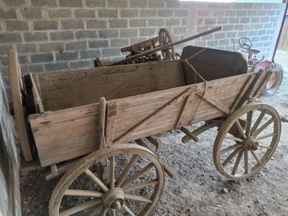 
Chariot hippomobile modèle HF3 ou HF6, à...