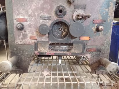 Firing computer for anti-aircraft battery,...