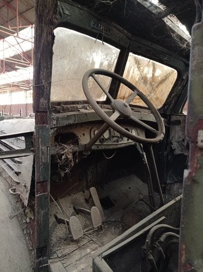 Henschel tipper truck, 4 x 2, 6 cylinder...