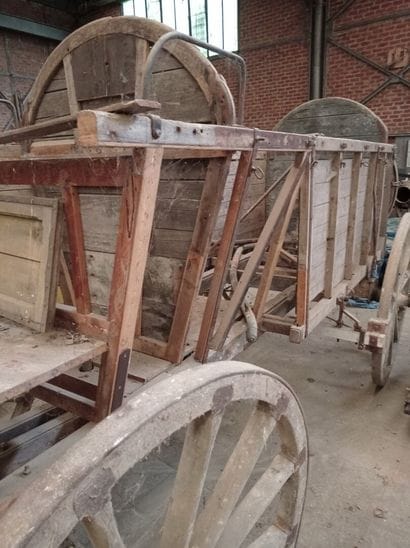 Chariot hippomobile, modèle HF1, à quatre...