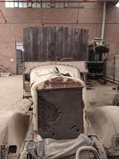 Mercedes truck, type LG 3000, 6 x 4, 6-cylinder...