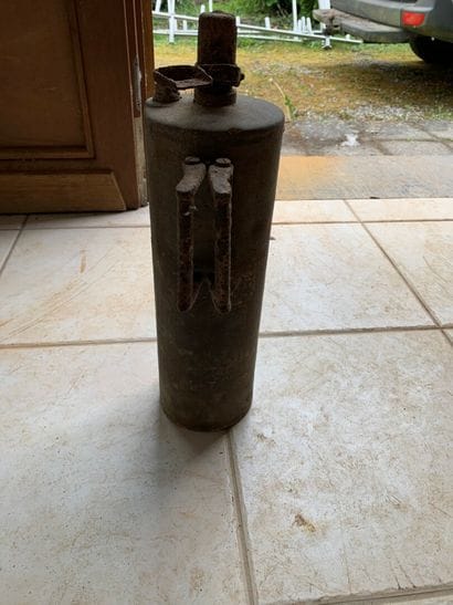 Extincteur de véhicule.