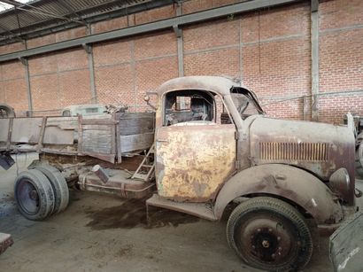 Borgward flatbed truck, model B 3000, 3 tons...