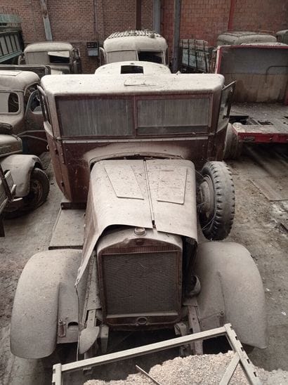 Mercedes tanker truck, military model G3,...