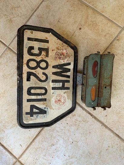 Truck license plate with Notek.