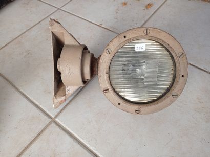 Tank light, with support.
