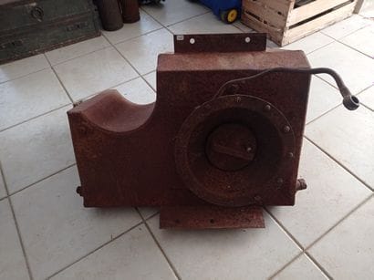 Semi-tracked fuel tank.