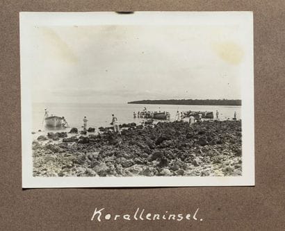 Passengers of the Cruiser Berlin

TWO ROUND-THE-WORLD...