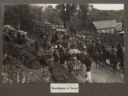 Passengers of the Cruiser Berlin

TWO ROUND-THE-WORLD...
