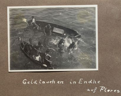 Passengers of the Cruiser Berlin

TWO ROUND-THE-WORLD...
