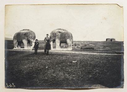 German officer

TRIP TO CHINA, 1906

Black...