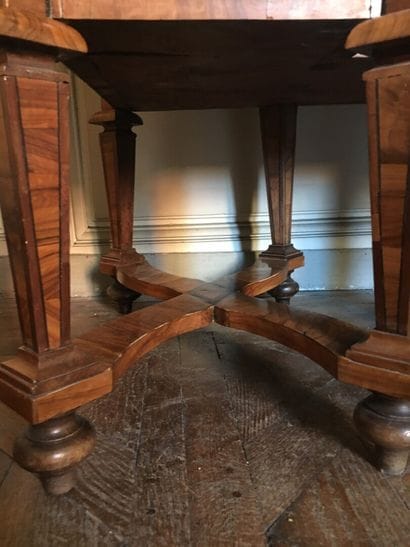 Bureau Mazarin en placage de bois fruitier,...