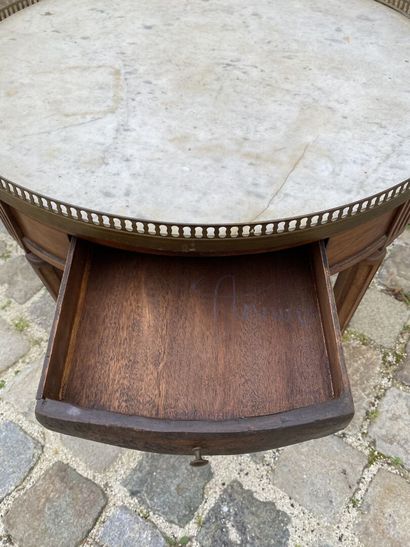 Table bouillotte en bois teinté en acajou,...