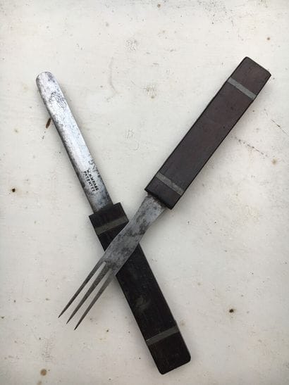 Pocket cutlery for a meal out of the bag

H....