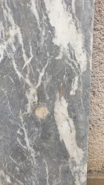 Marble of secretary 4

H. 111, L. 48, D....