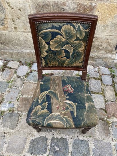 Chaise en acajou d'époque Empire 	

H. 90,...
