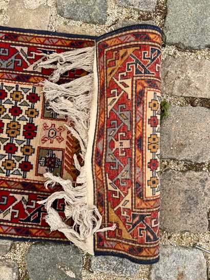 CAUCASUS, XXth century

Two carpets in wool...