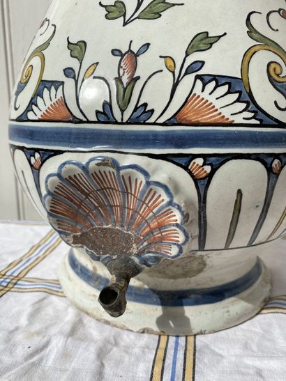 Lot en Quimper, Rouen, Gien et divers manufactures,...