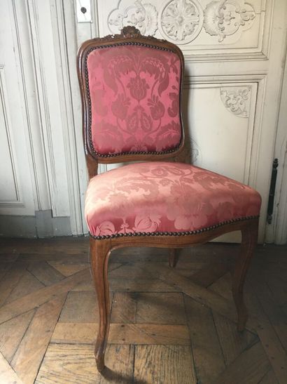 Set of two chairs and a stool 

- H. 84,...
