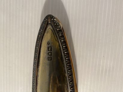 English work, 19th century

Toiletries set...