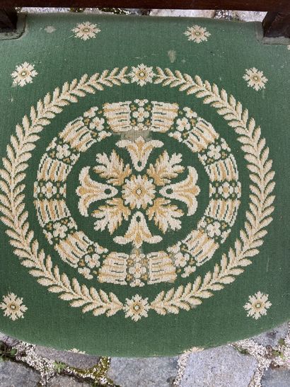 Fauteuil en acajou et placage d'acajou, époque...