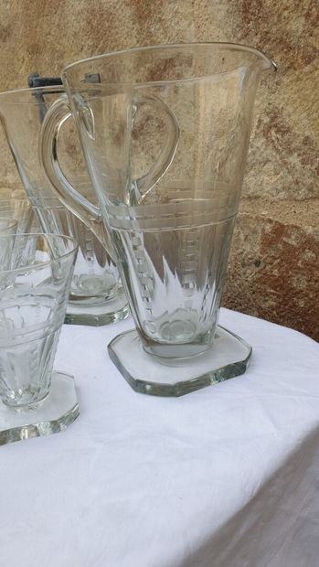 
Part of a square stemmed glass set including...