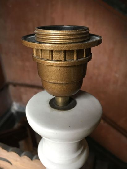 Lot of three lights, XXth century:

- One...