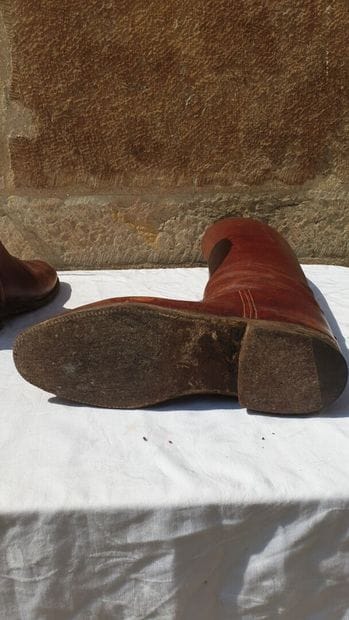 Paire de bottes d'officier en cuir.

H.52,...