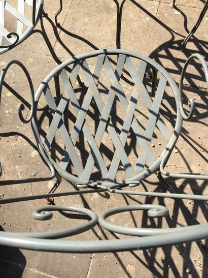Four garden armchairs, 19th century

In wrought...