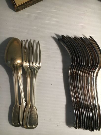 MANNETTE of silver plated metal model net...