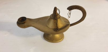MANNETTE of copper including two basins,...