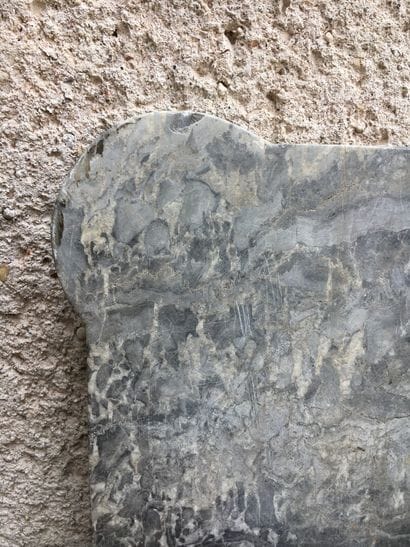 Marble of secretary 2

W. 39, H. 94, D. 2,5...