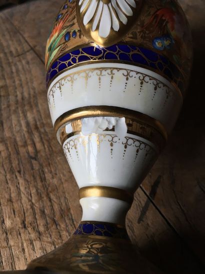 Fives-Lille earthenware vase, XXth century

Decorated...