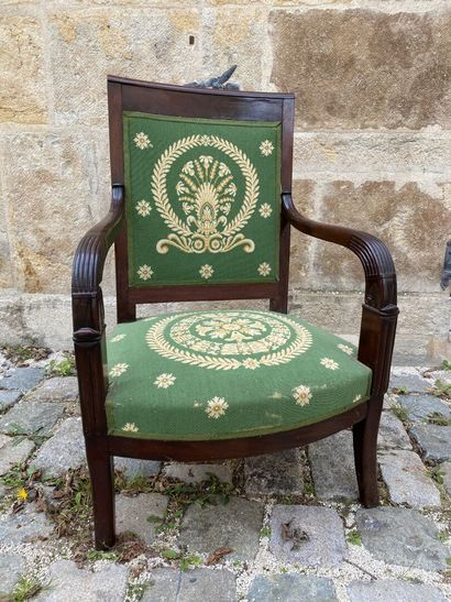 Fauteuil en acajou et placage d'acajou, époque...