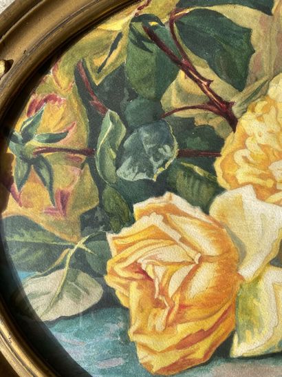 L. RAVERAT

Bouquets de roses formant pendant....